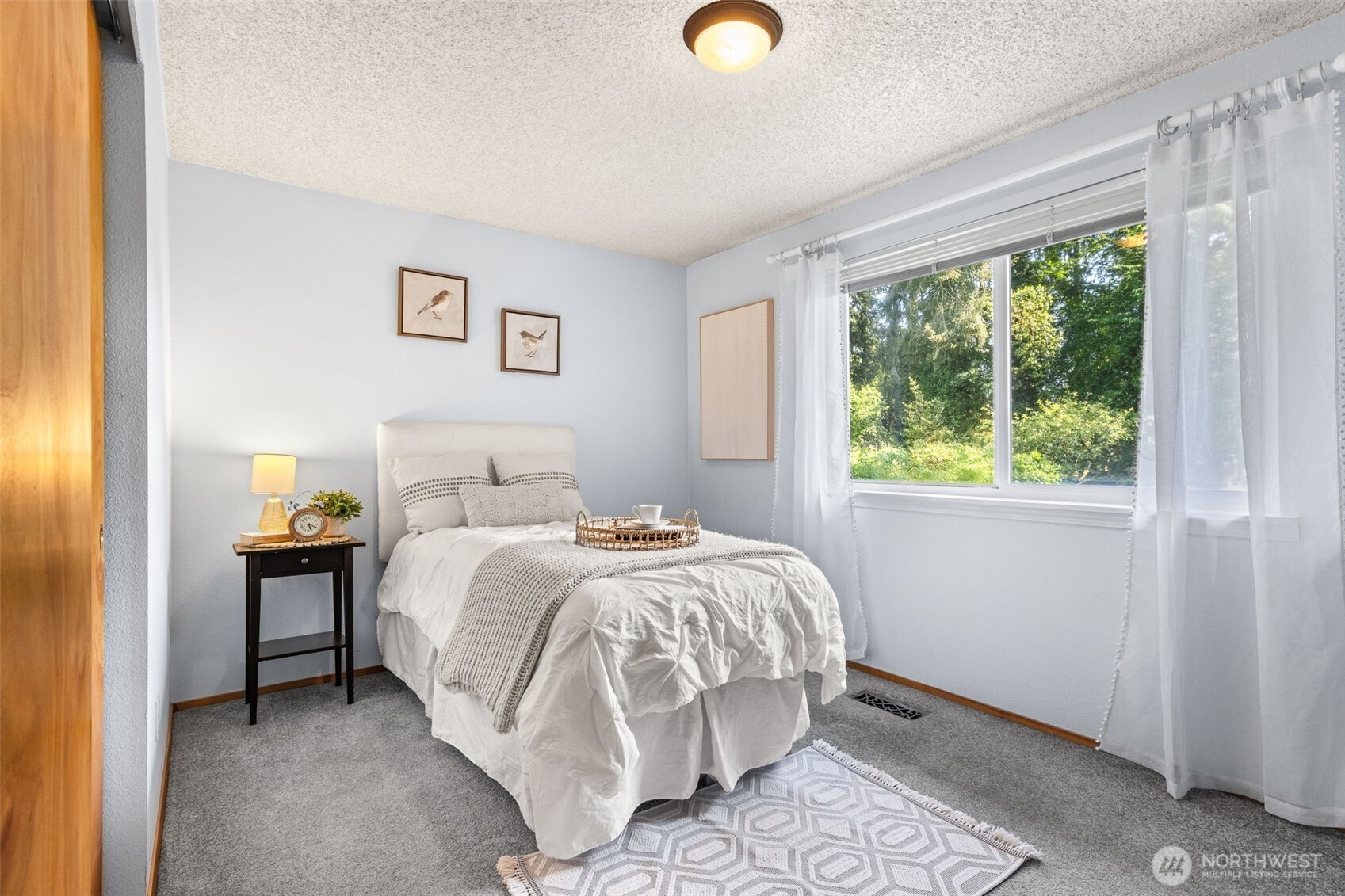 2708 Cambridge Drive