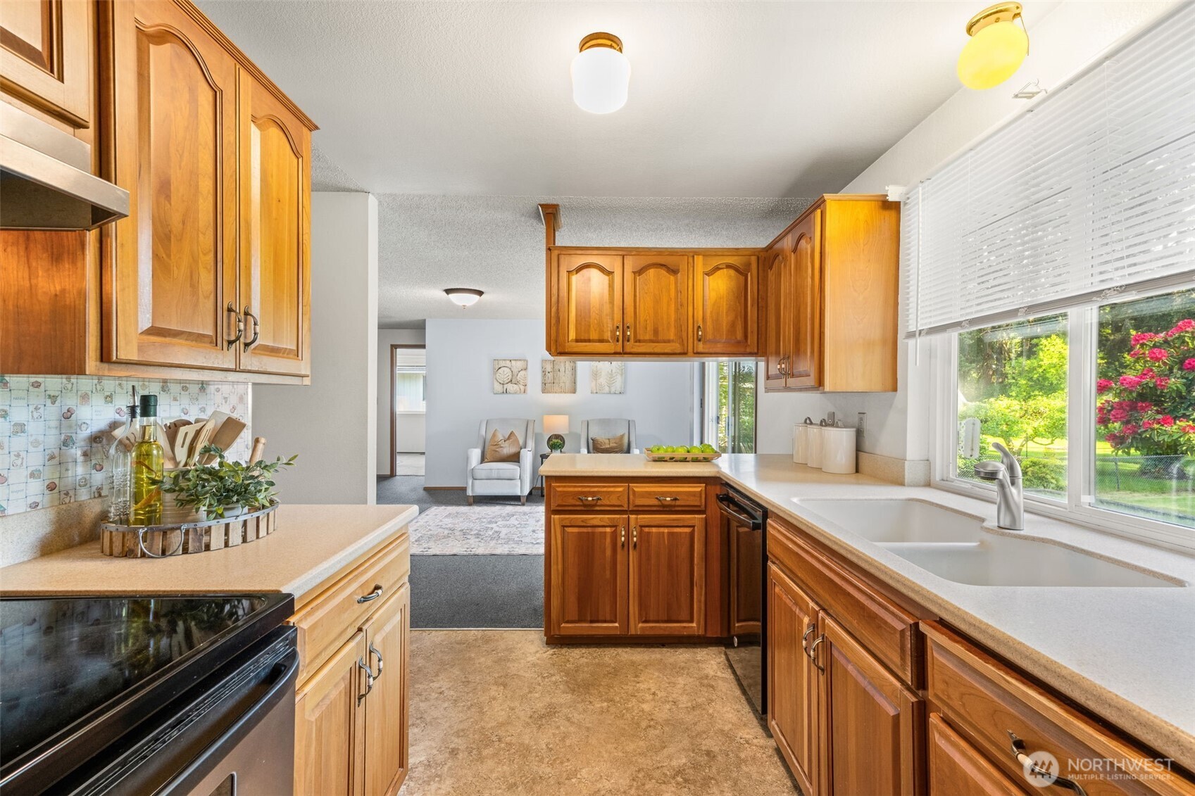 2708 Cambridge Drive