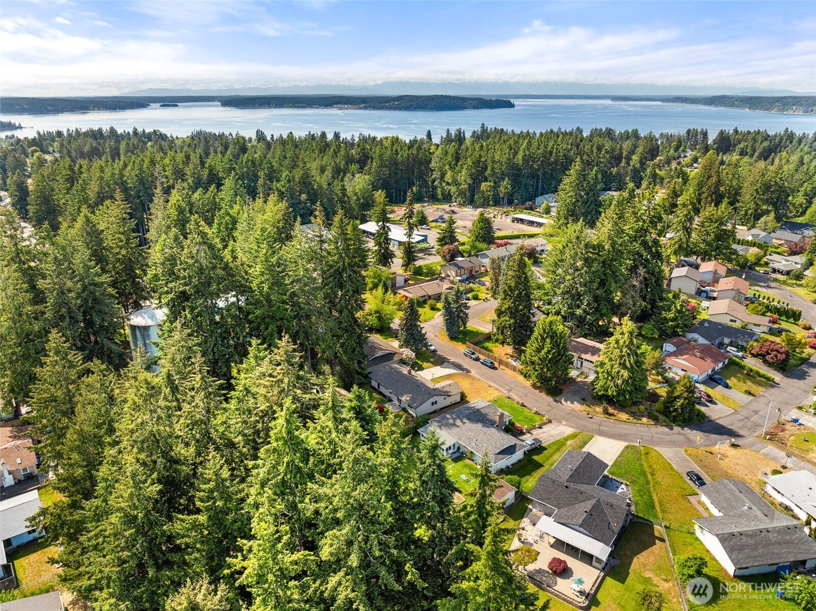 2708 Cambridge Drive