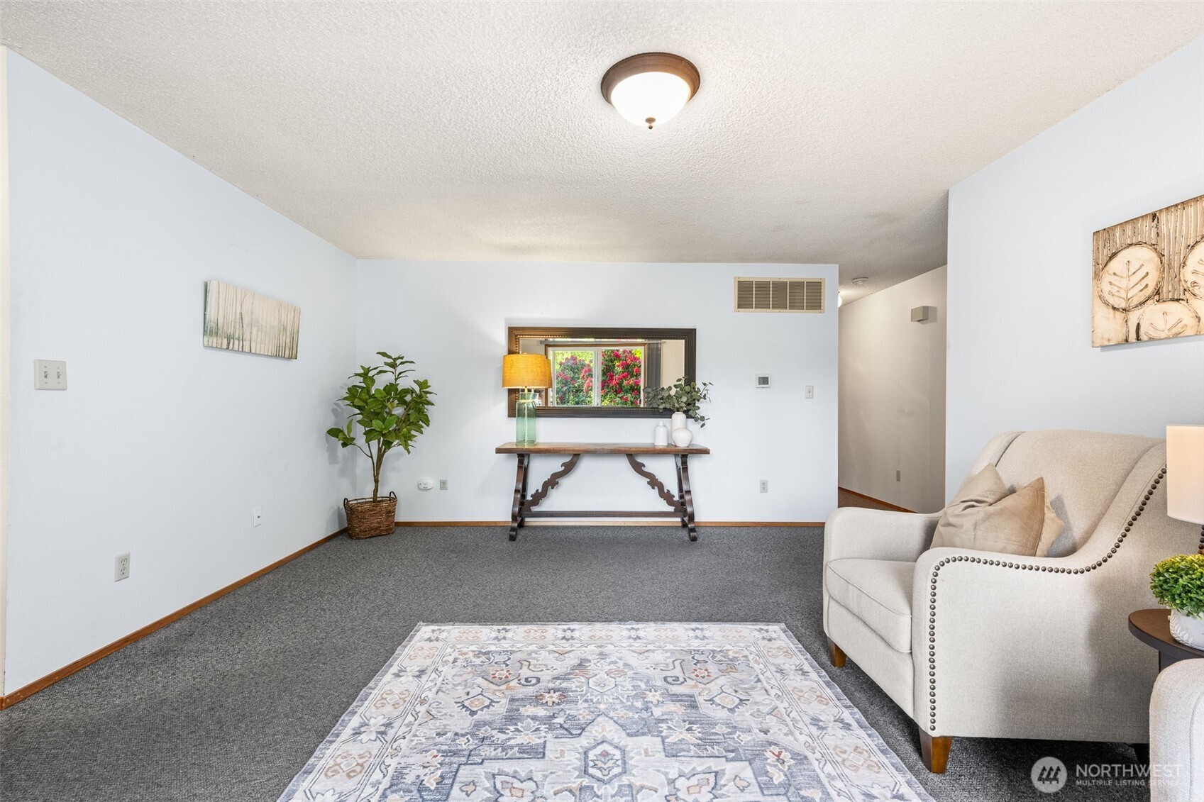 2708 Cambridge Drive