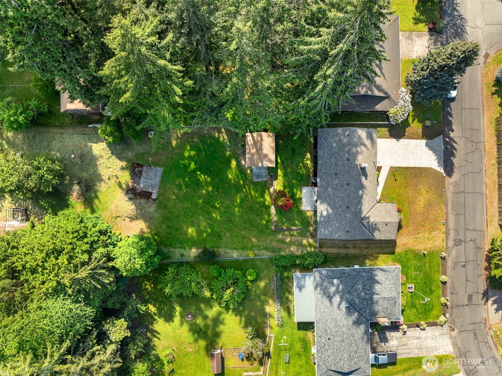 2708 Cambridge Drive