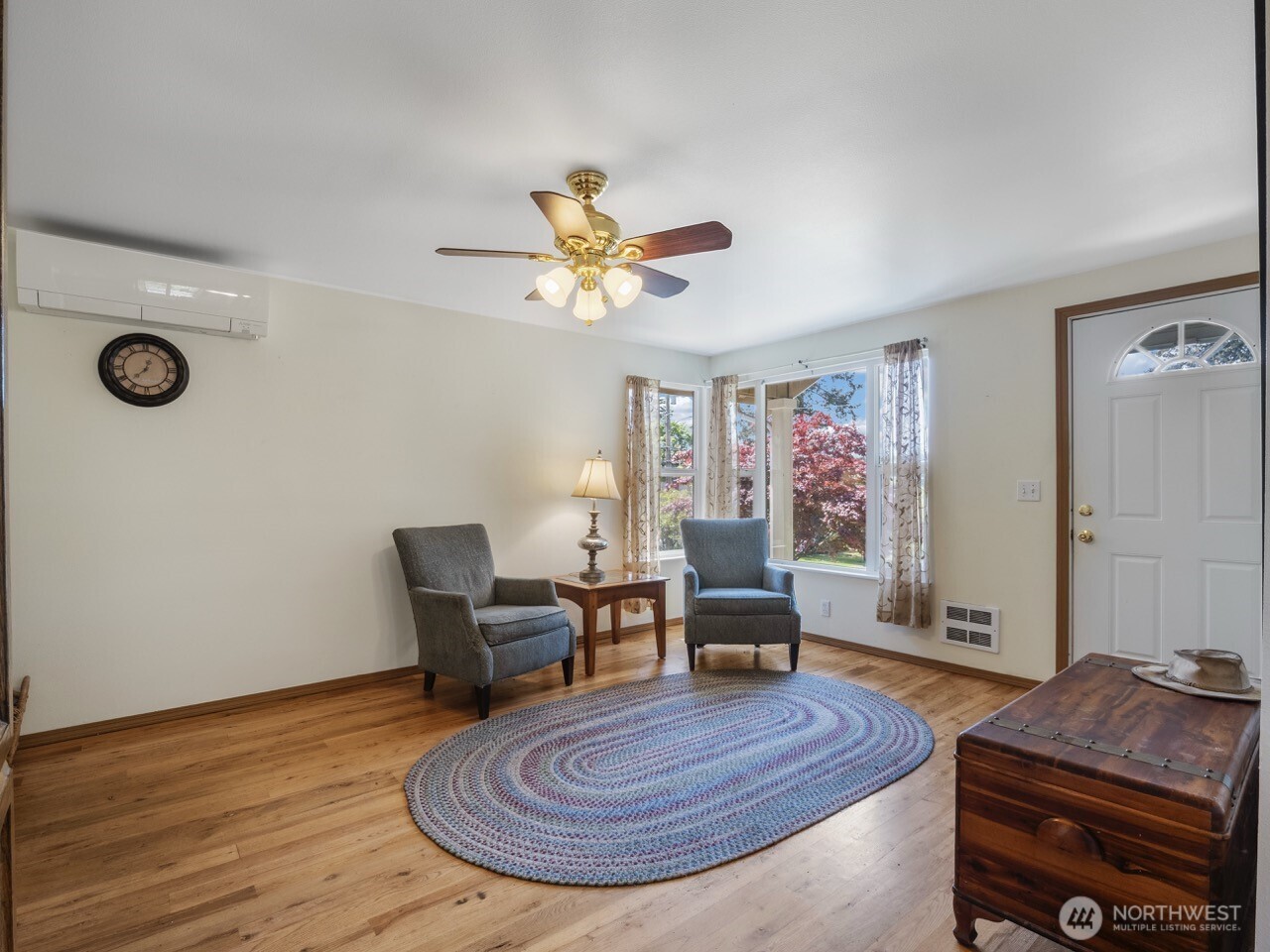 413 Farallone Avenue