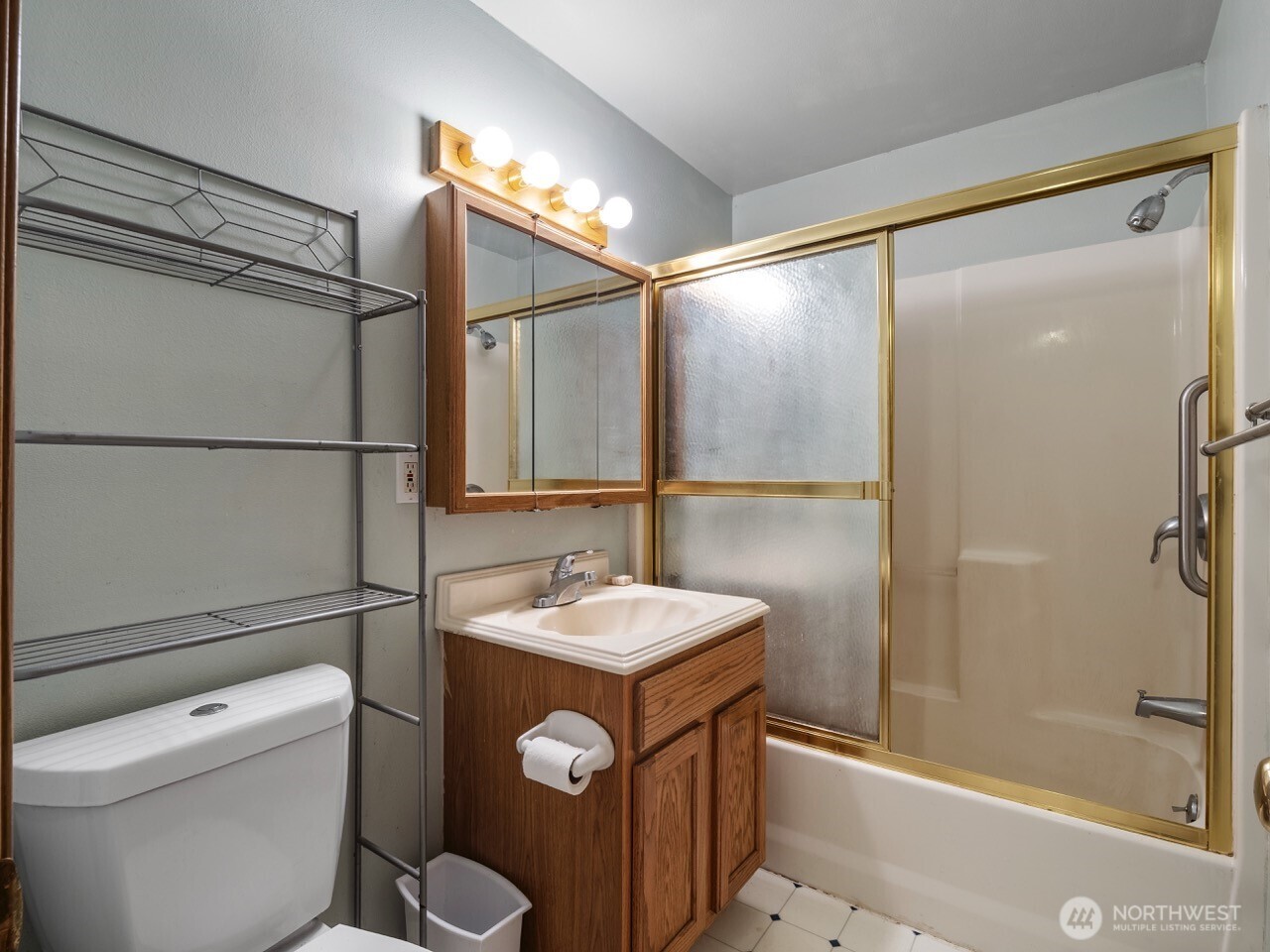 413 Farallone Avenue