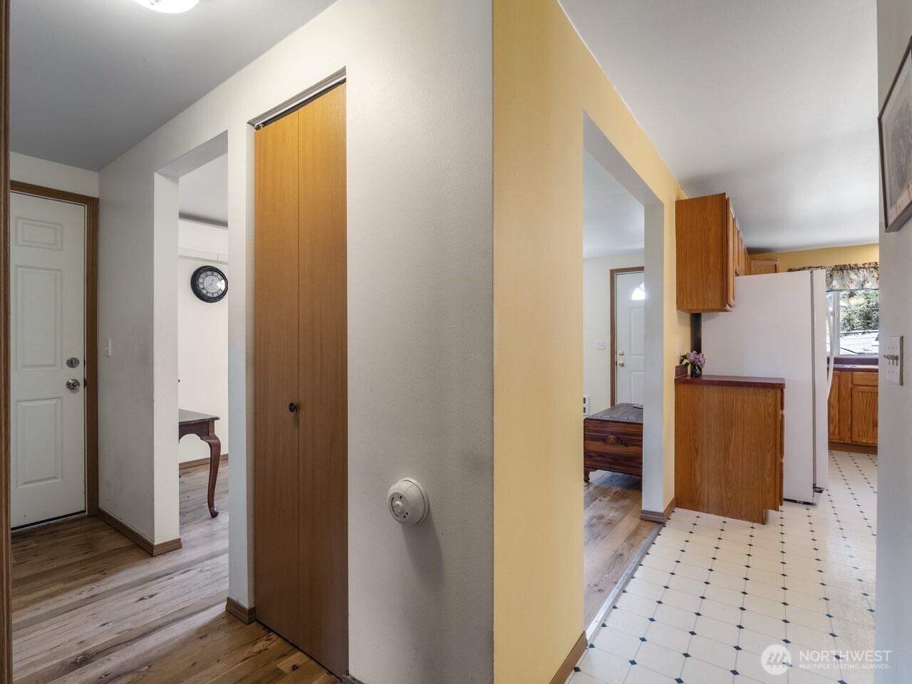 413 Farallone Avenue