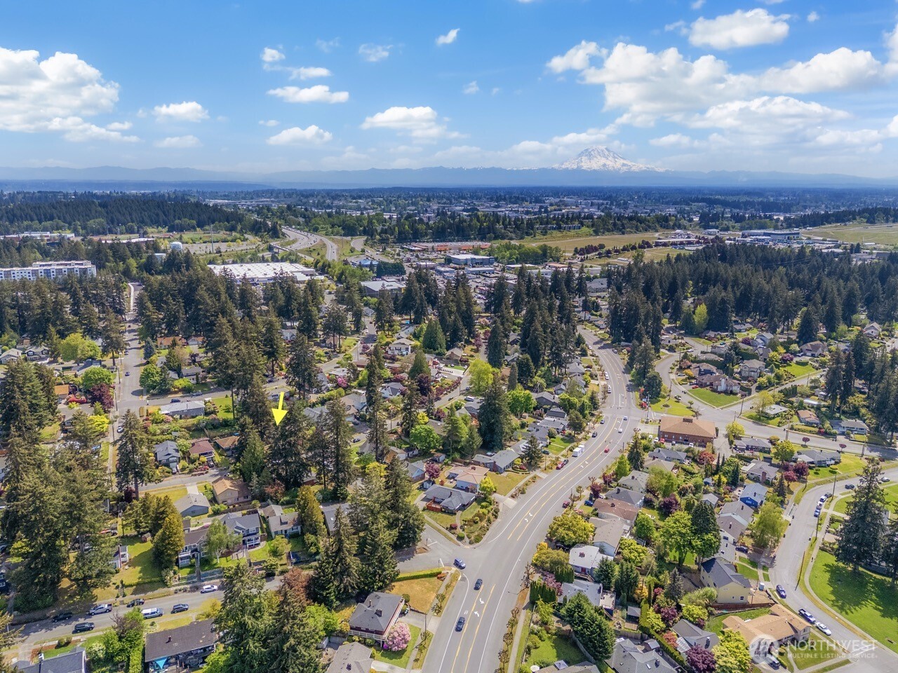 413 Farallone Avenue