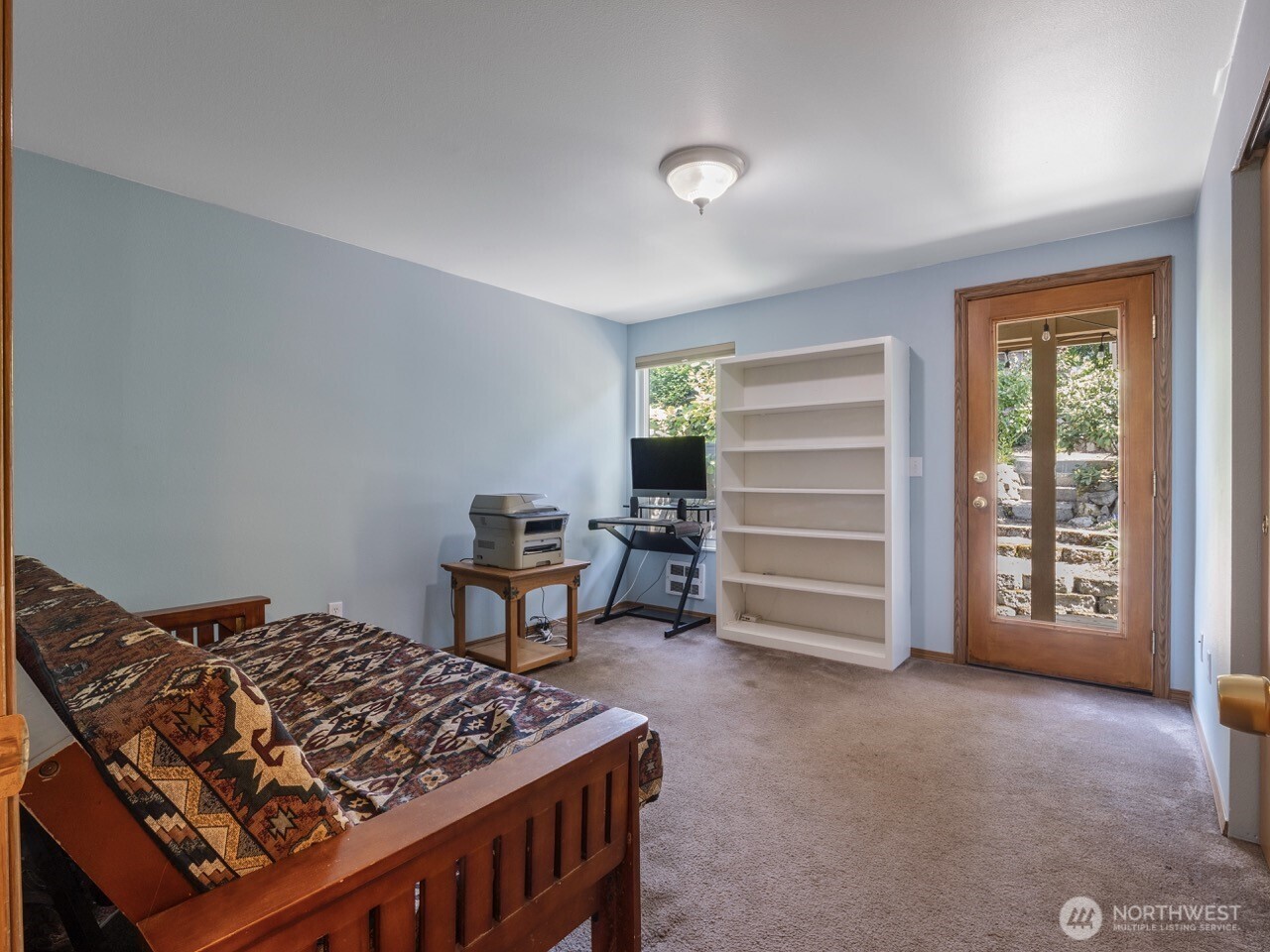 413 Farallone Avenue