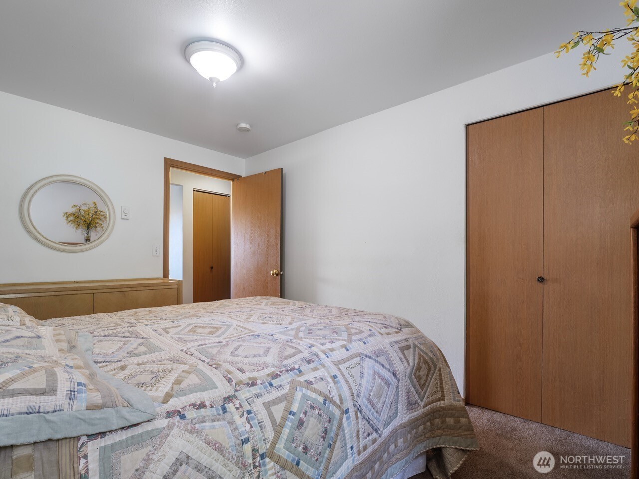 413 Farallone Avenue