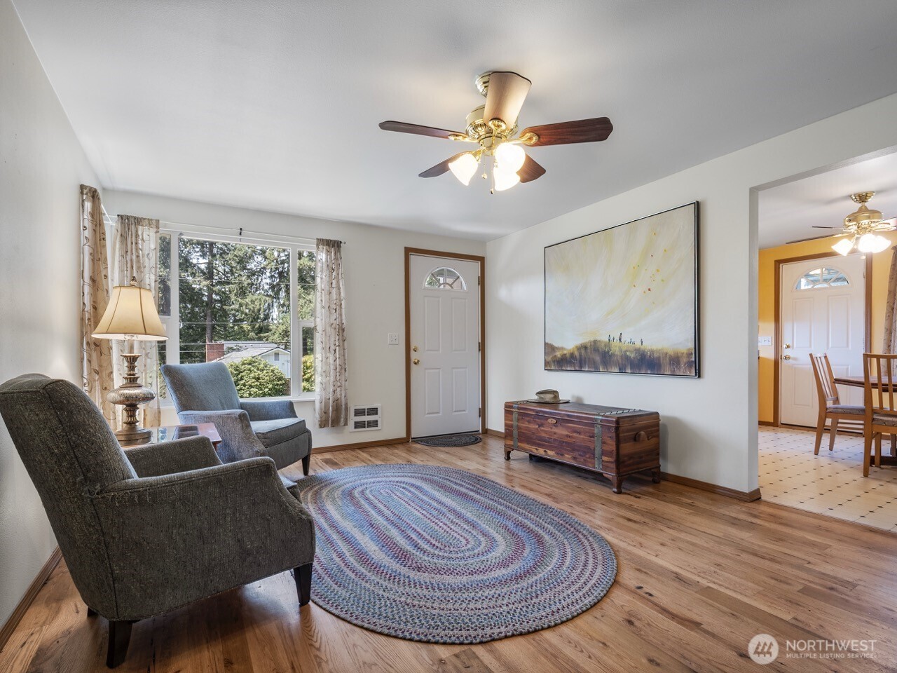 413 Farallone Avenue