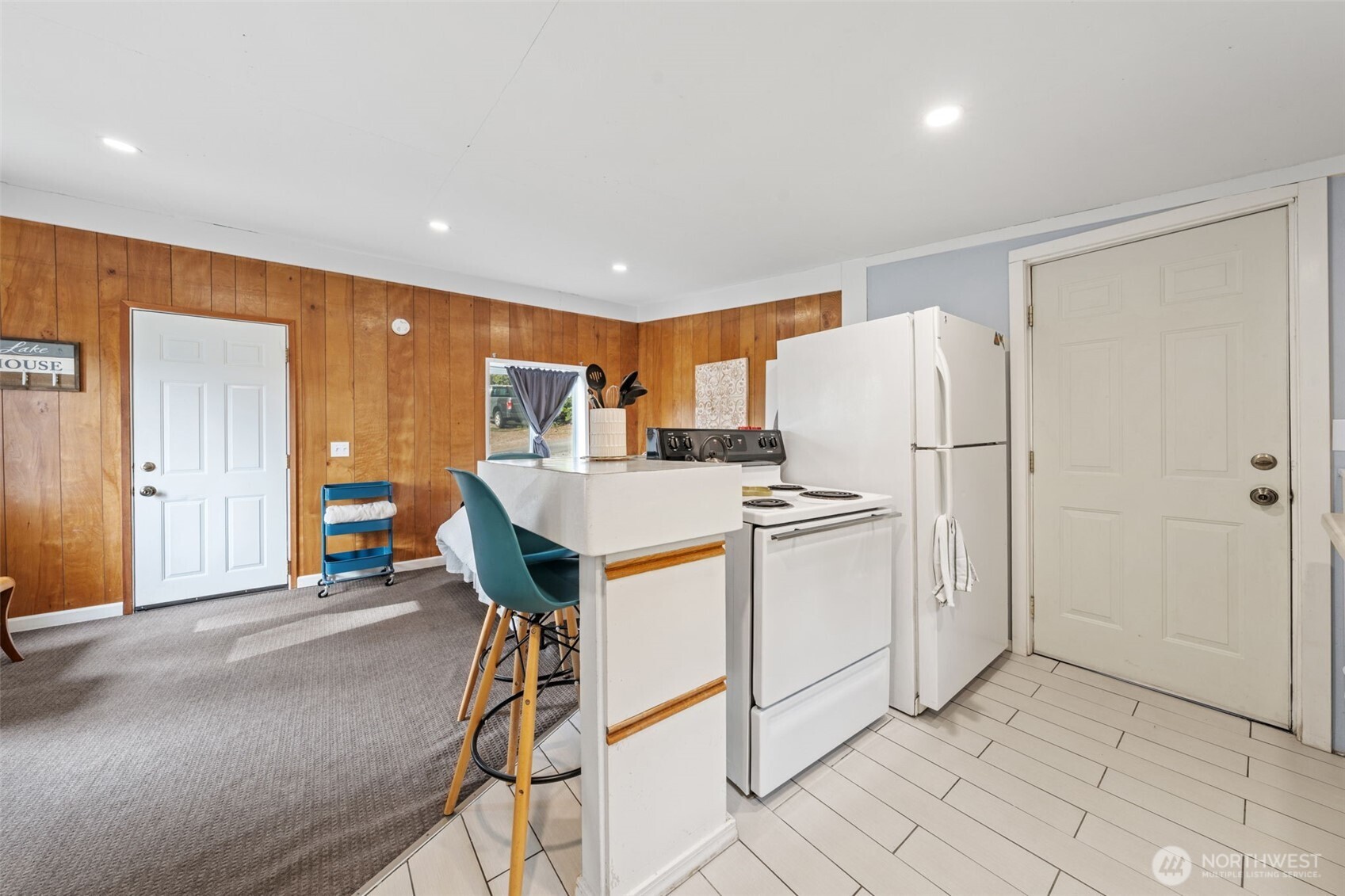 10230 to 10232 Melody Lane SW