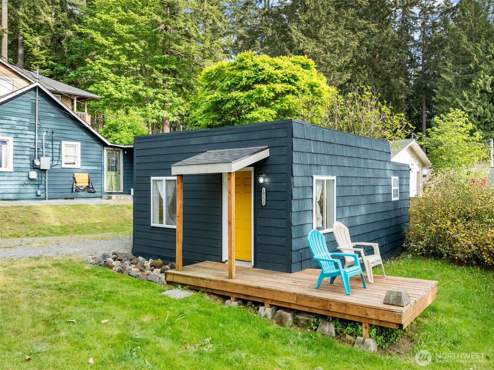 10230 to 10232 Melody Lane SW