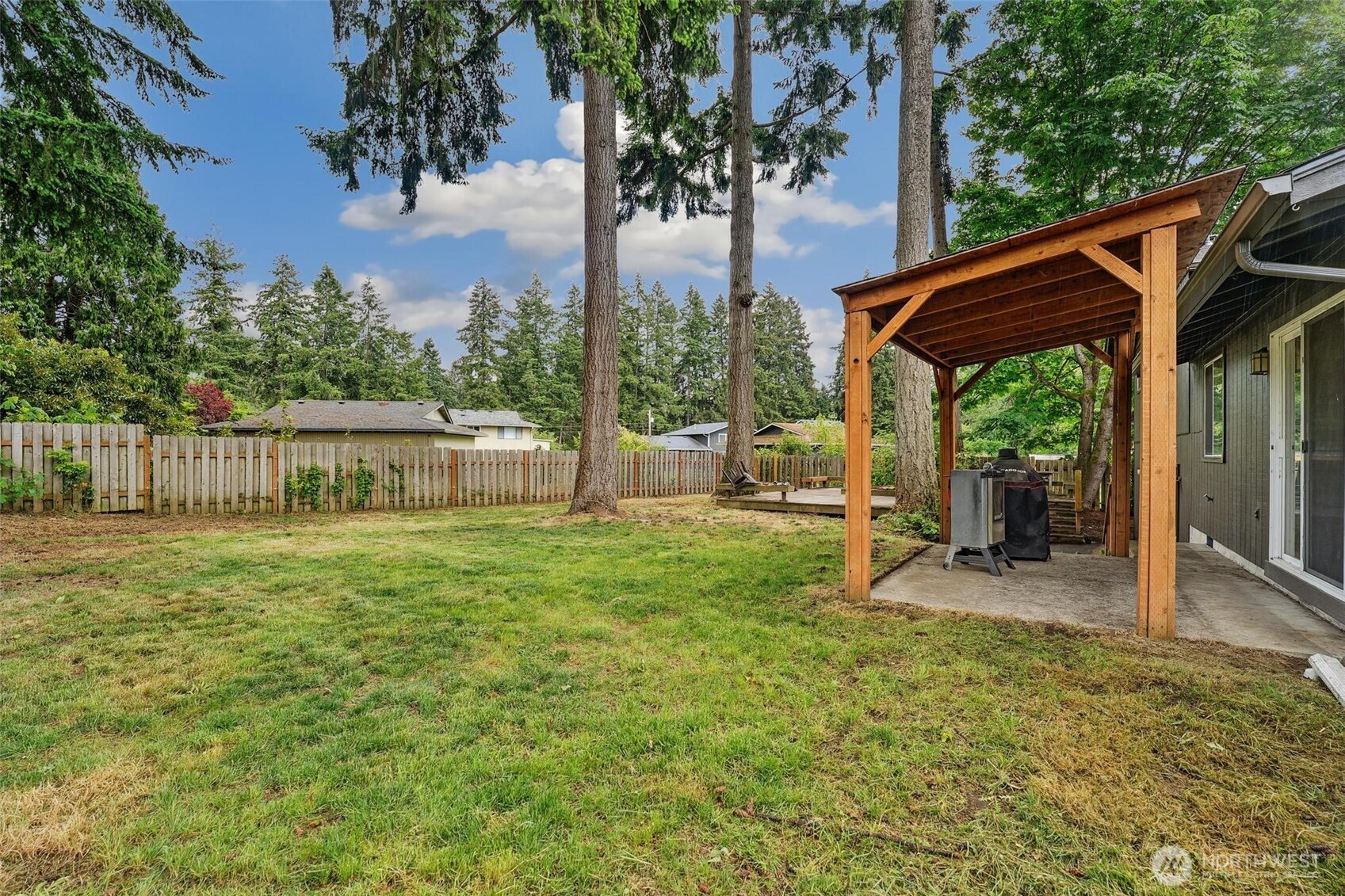 3512 Frances Drive SE