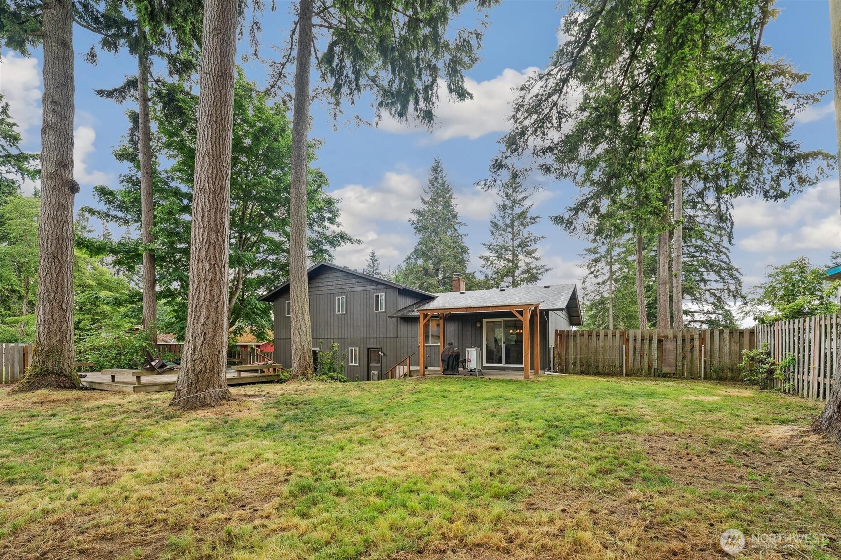 3512 Frances Drive SE