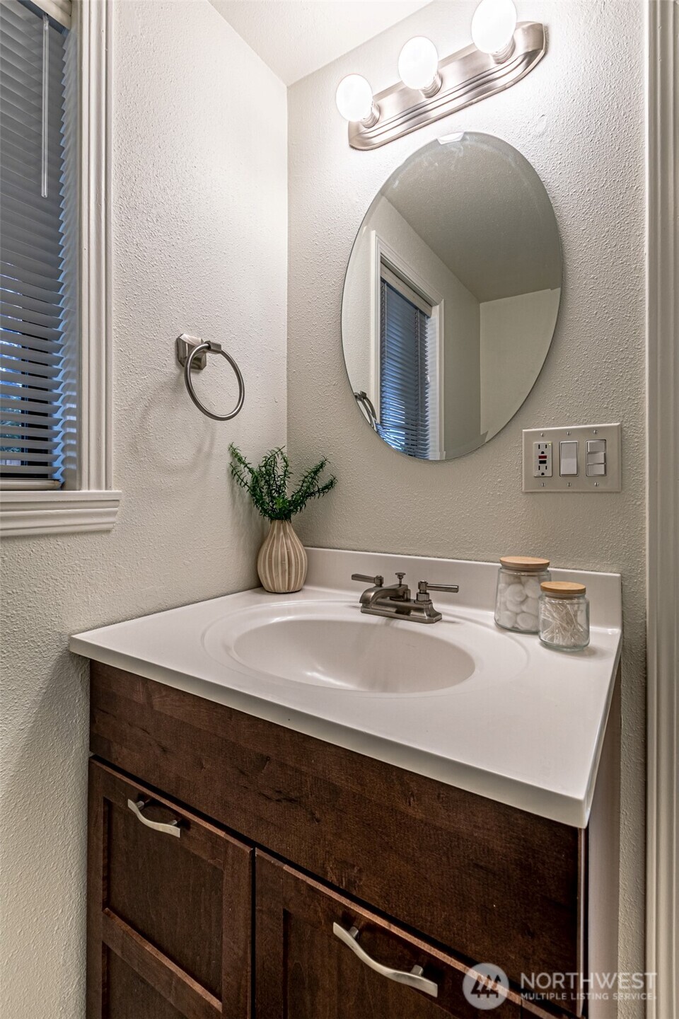 1320 N Cheyenne Street