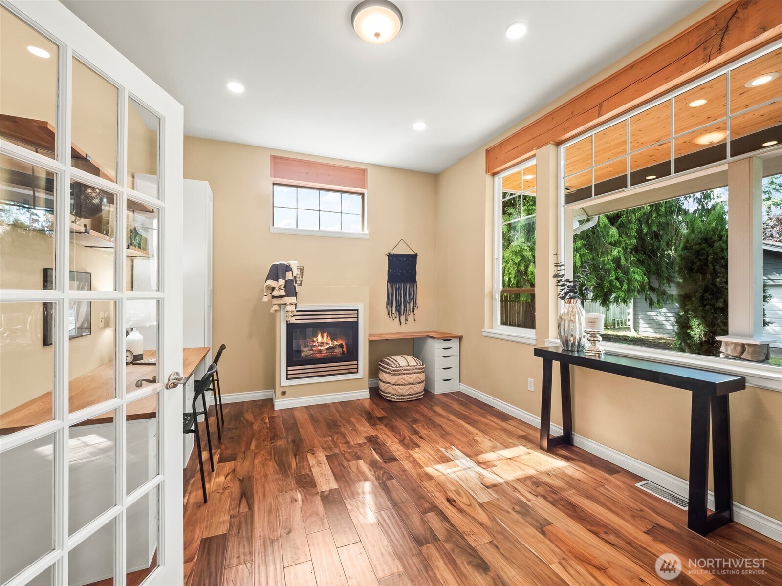 20409 70th Street E