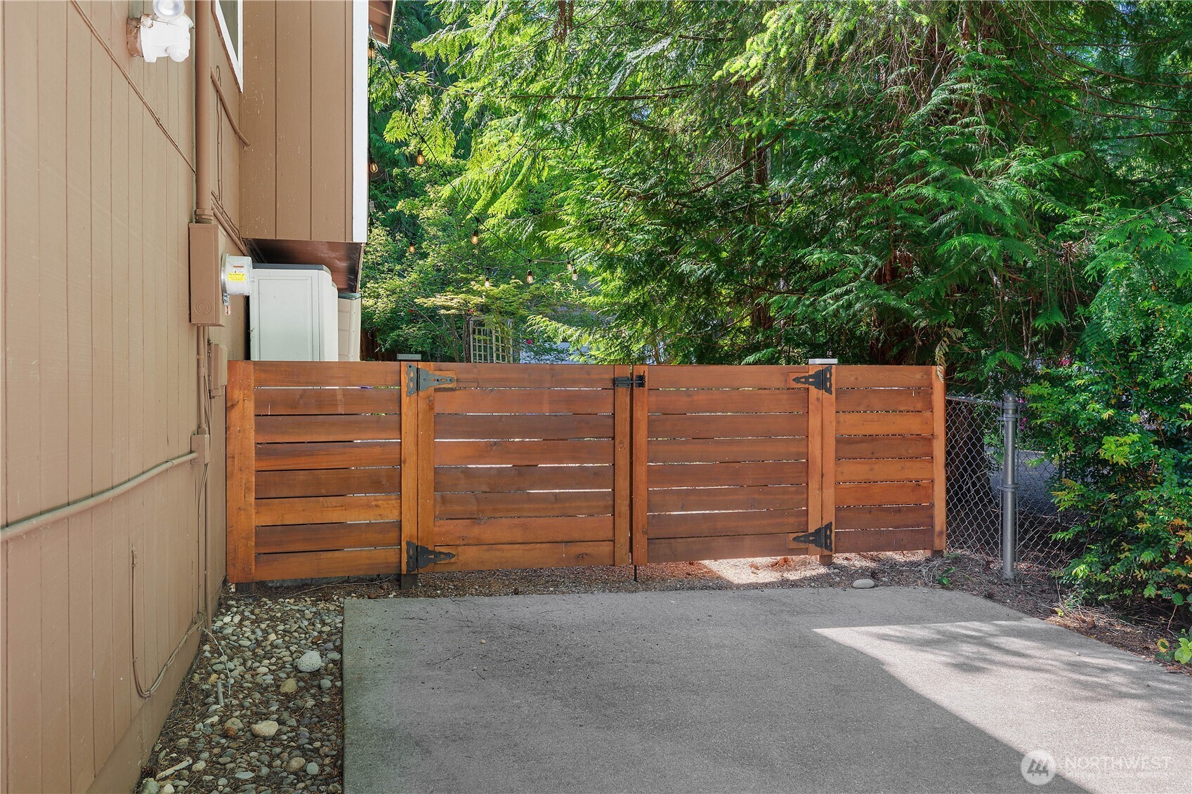 620 E Ballantrae Drive