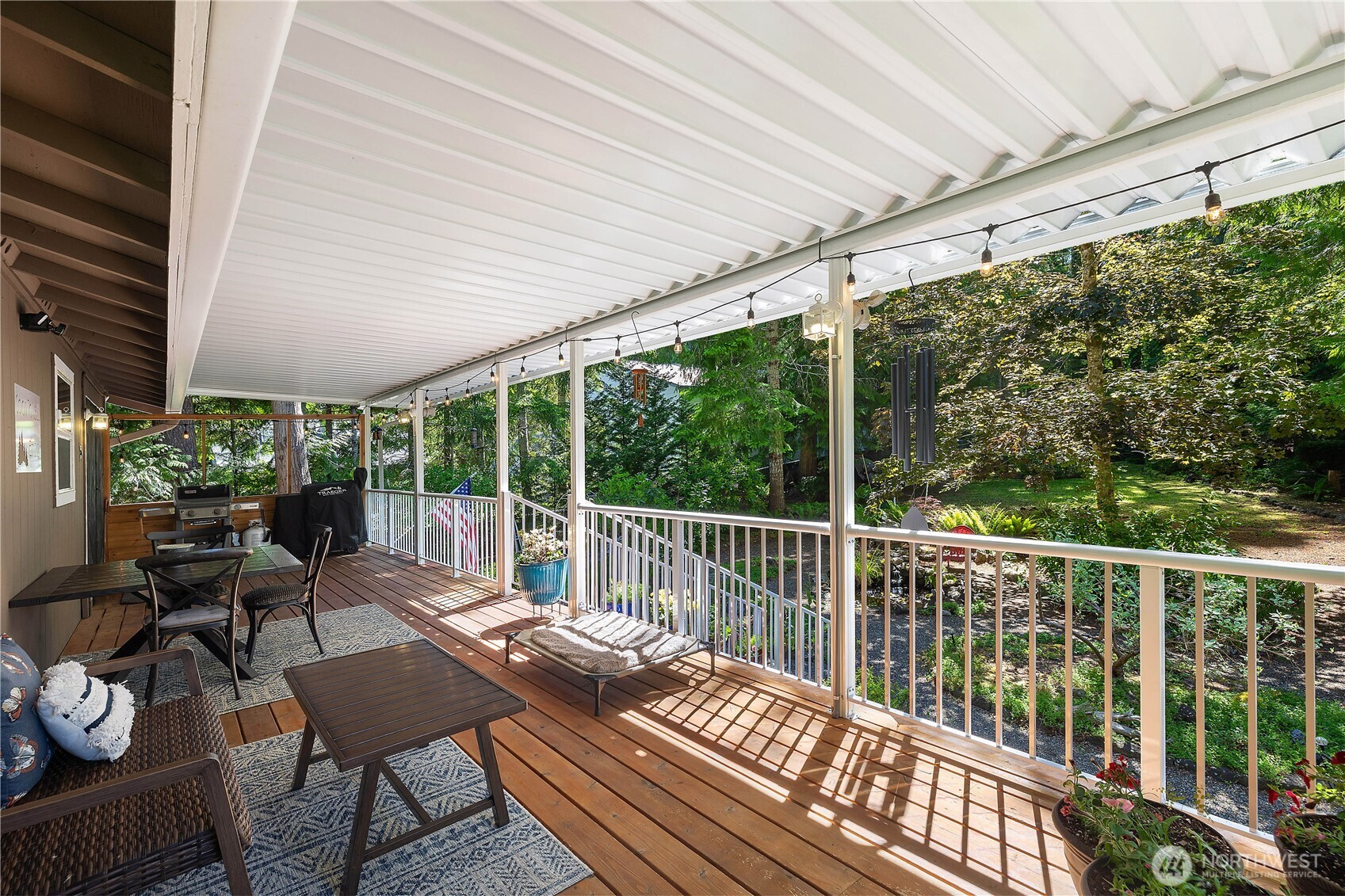 620 E Ballantrae Drive