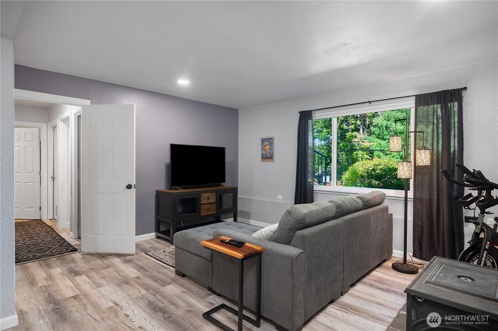 620 E Ballantrae Drive