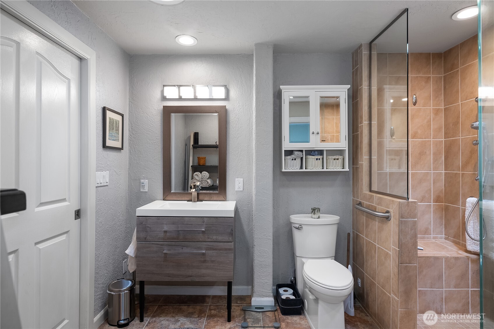 620 E Ballantrae Drive