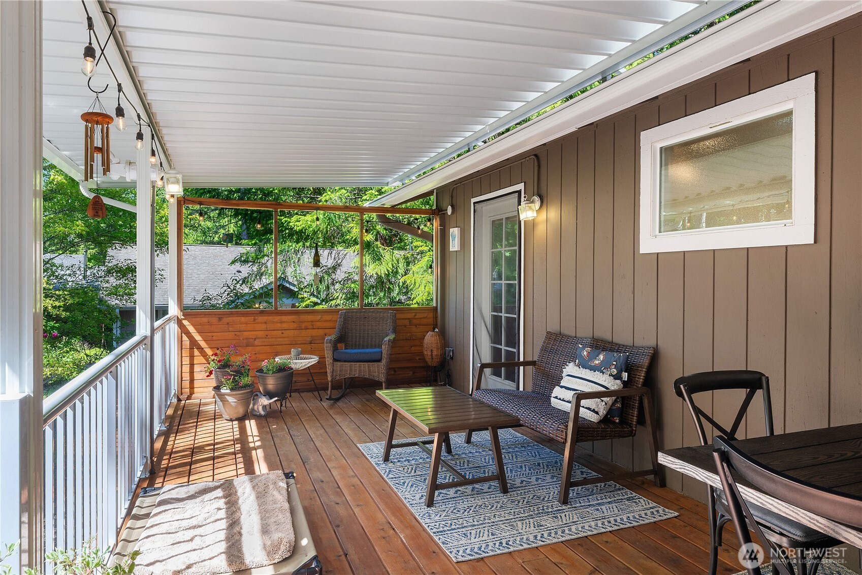 620 E Ballantrae Drive