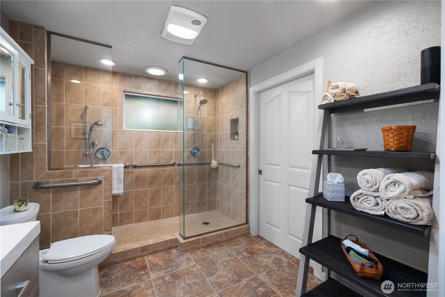 620 E Ballantrae Drive