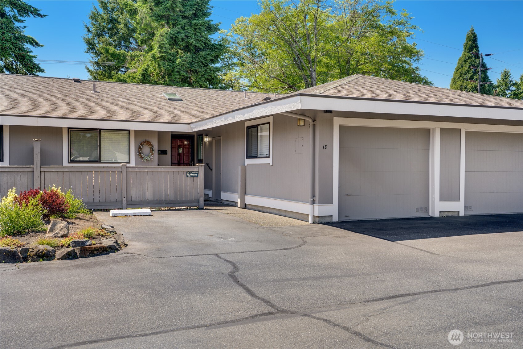 1372 Bel Air Road Unit: 18