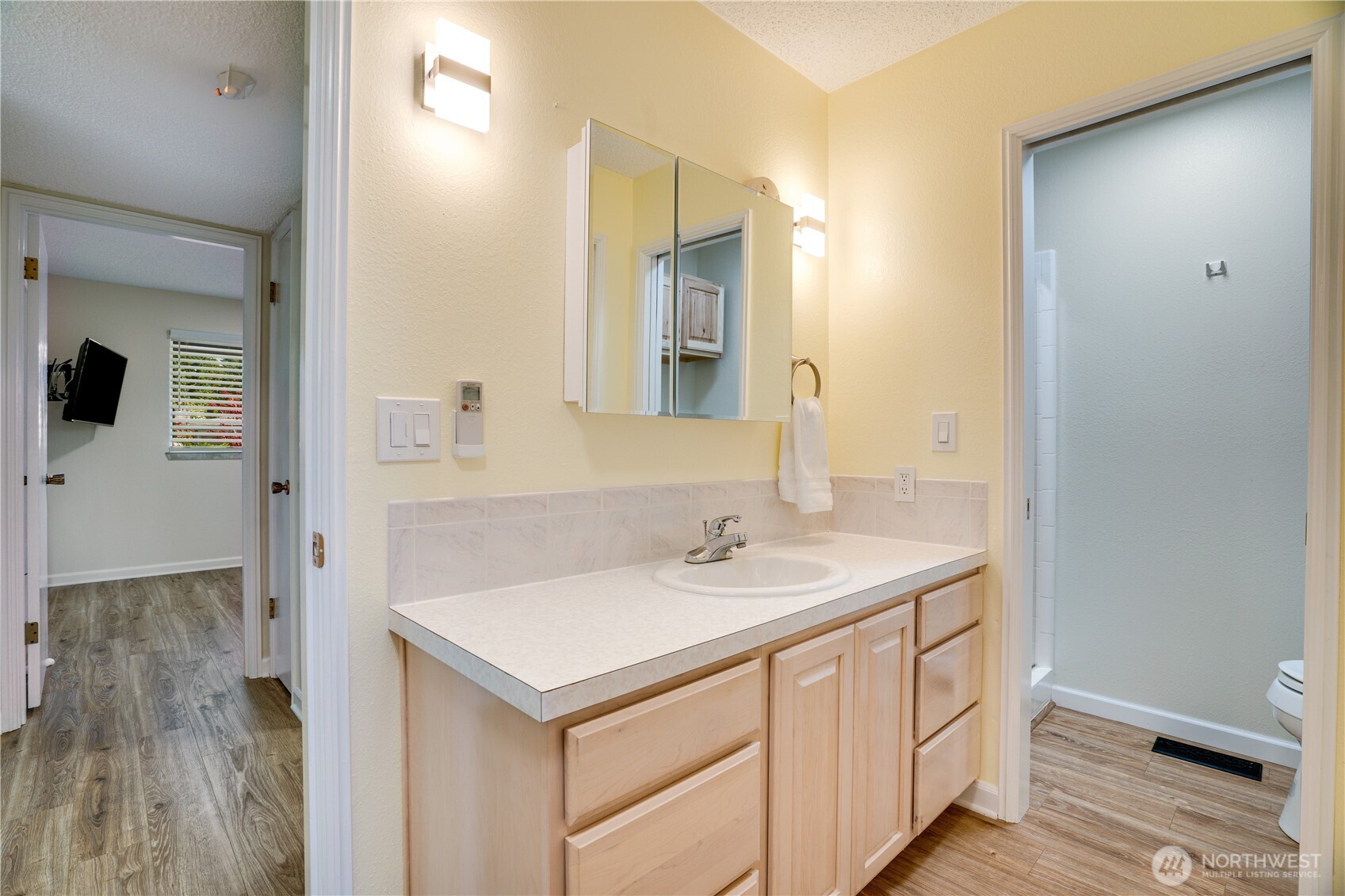 1372 Bel Air Road Unit: 18