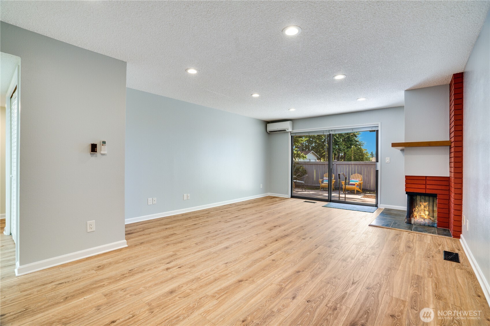 1372 Bel Air Road Unit: 18
