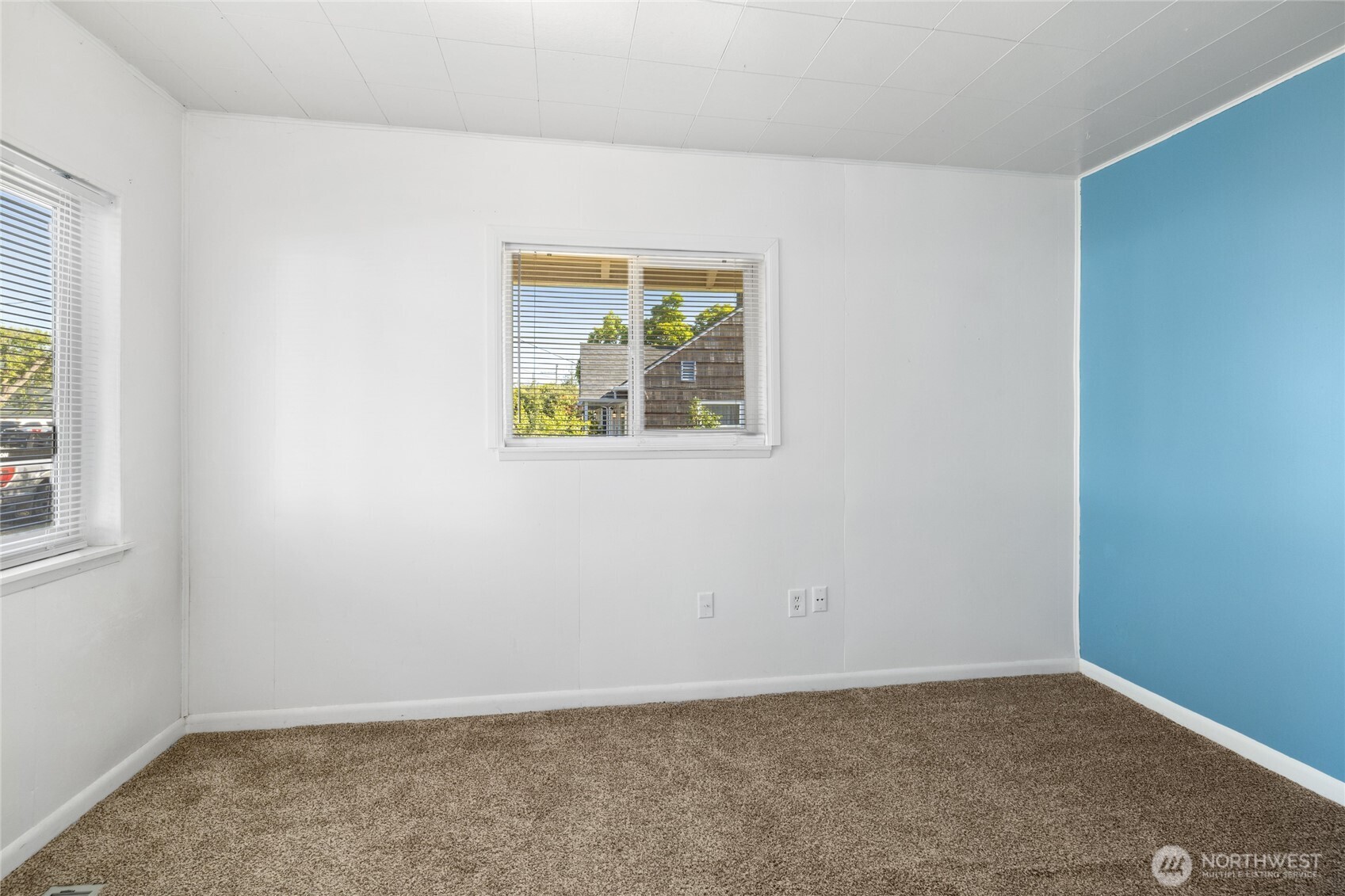 7427 S Warner Street