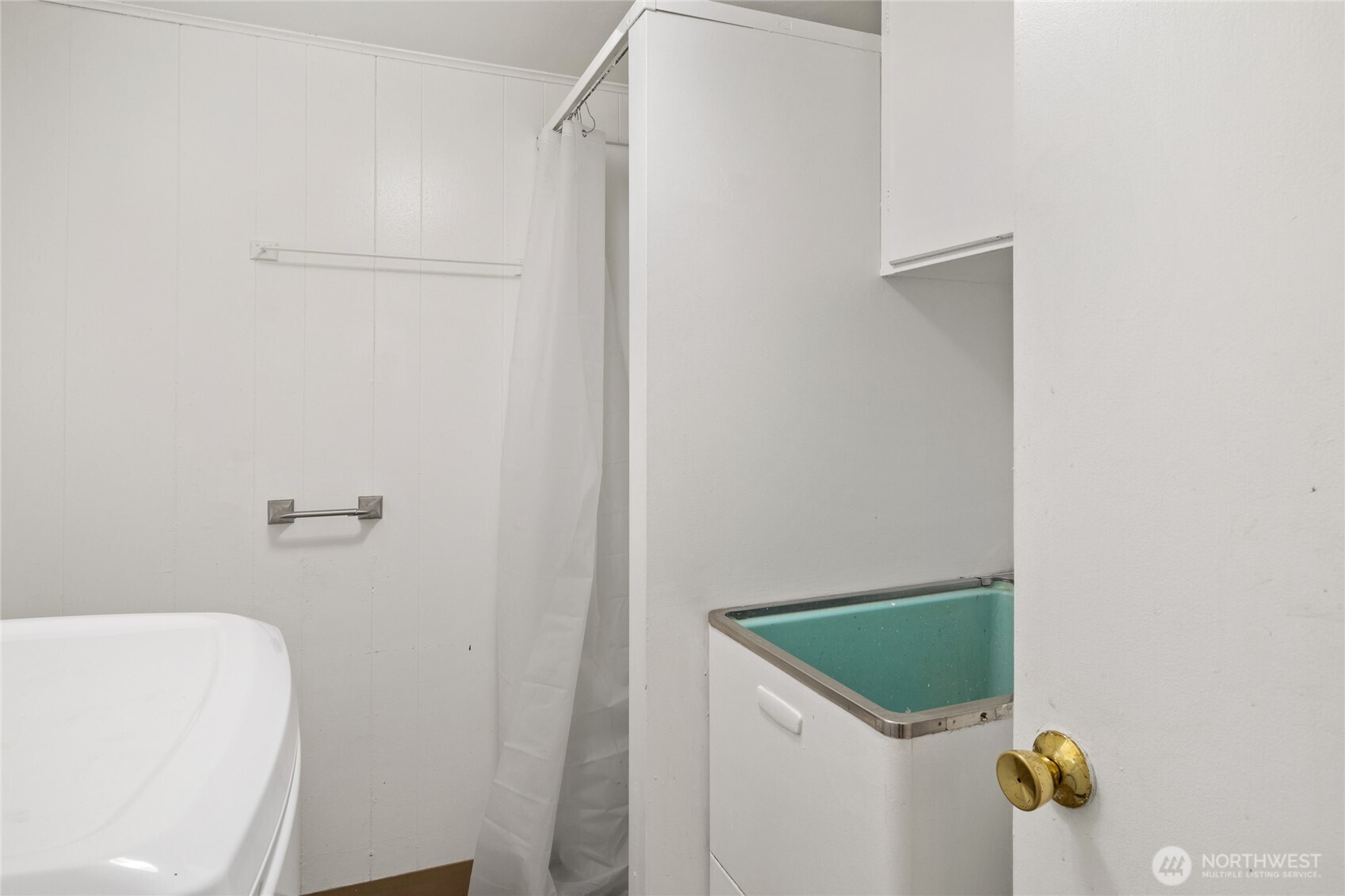 7427 S Warner Street