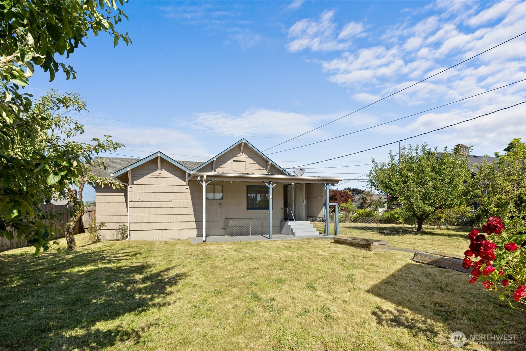 7427 S Warner Street