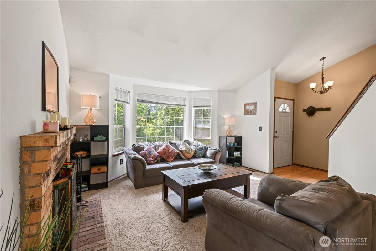 13319 15th Avenue Ct E