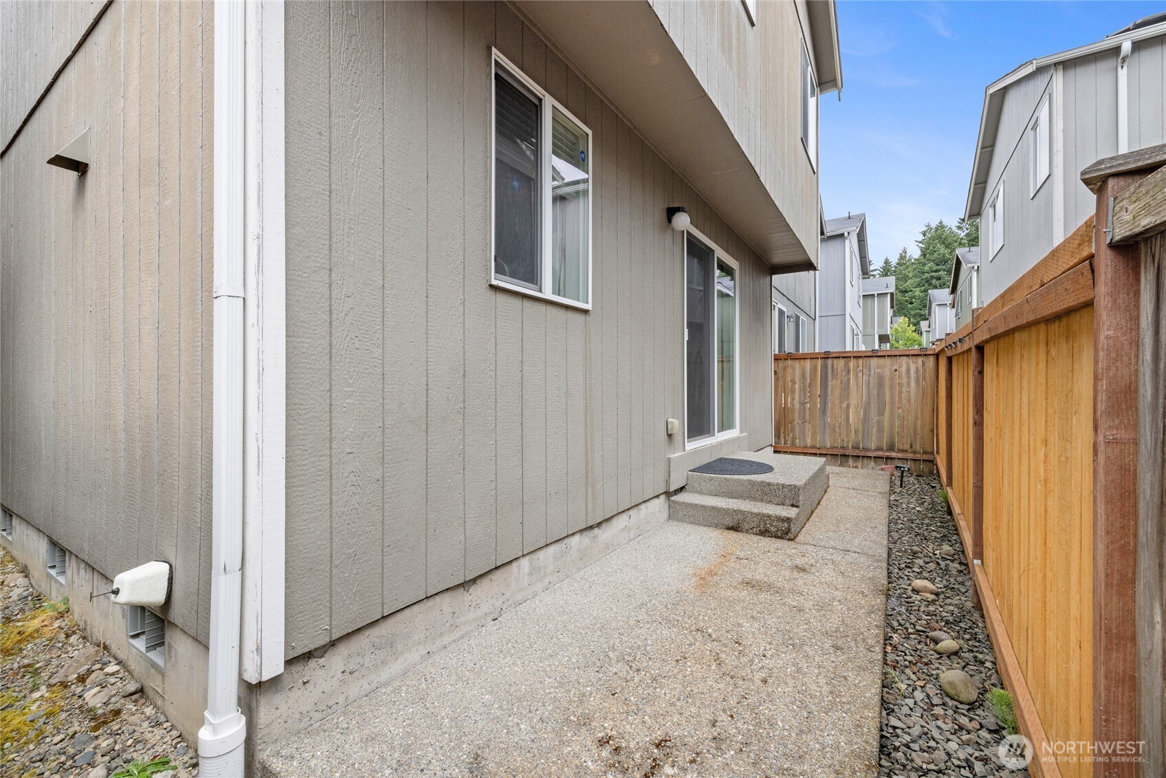 7230 178th Street E
