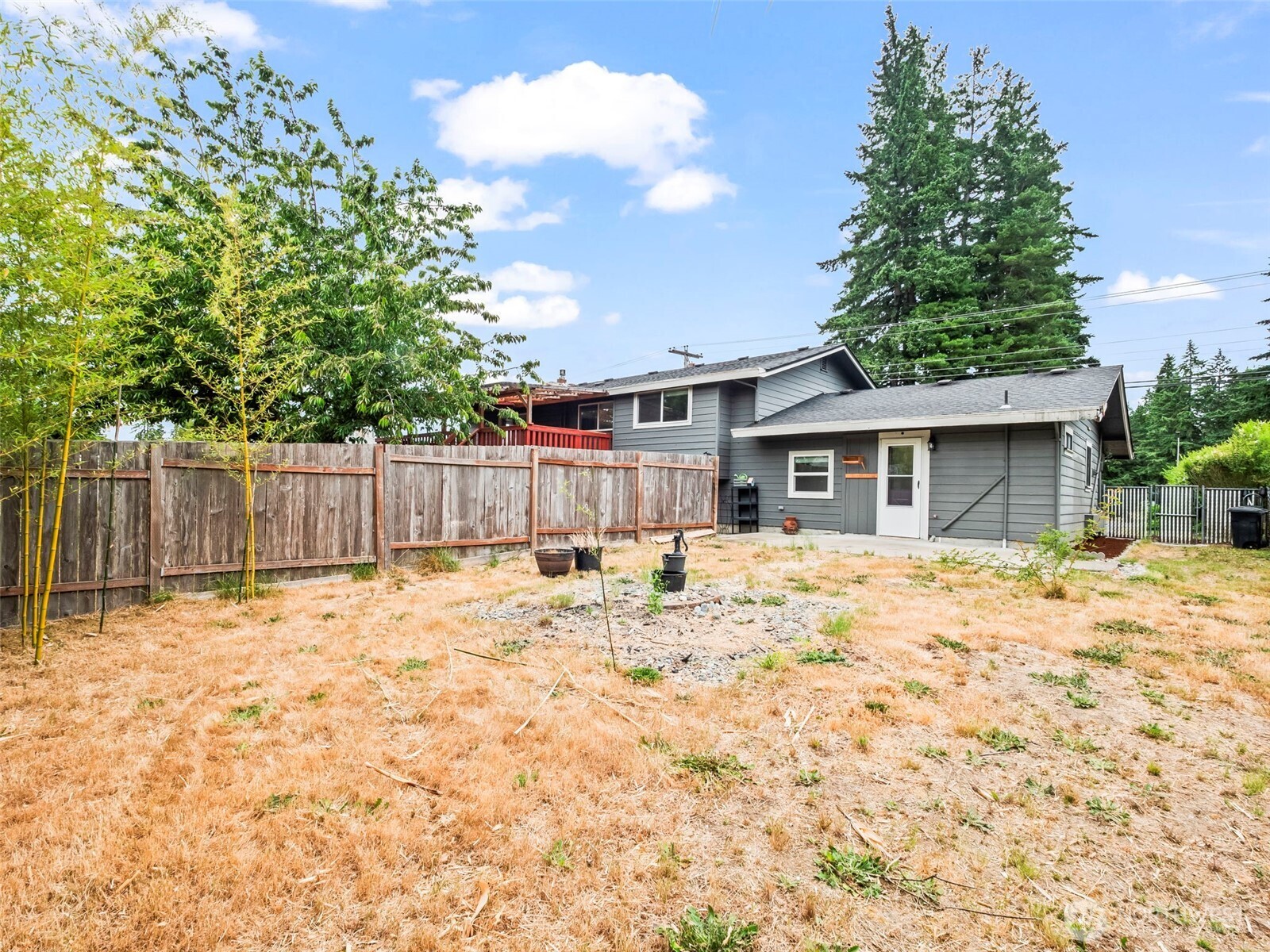 2248 Madrona Drive SE