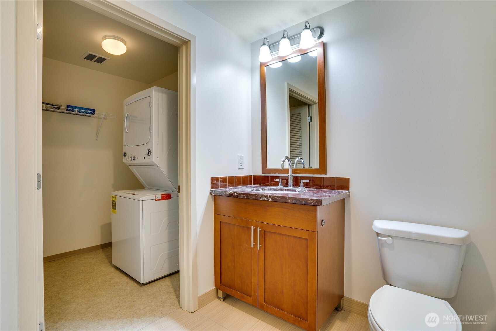 1515 Dock Street Unit: 306