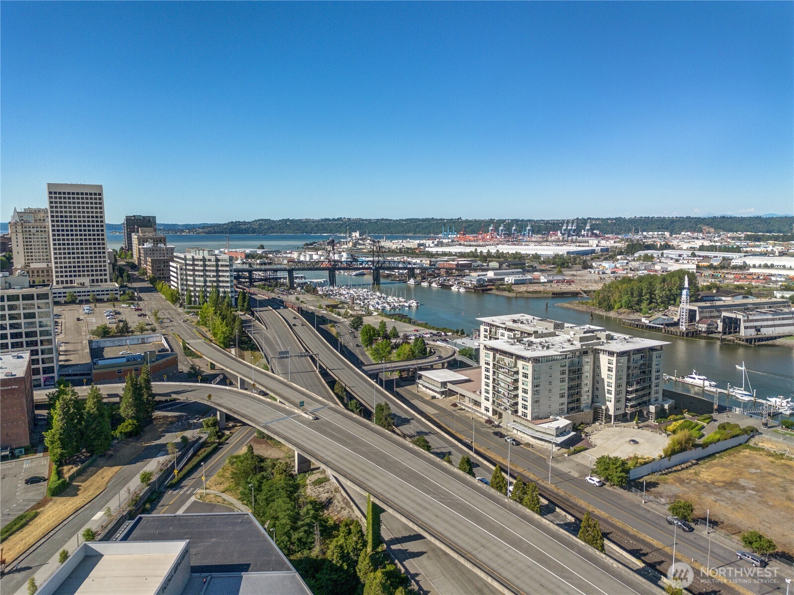 1515 Dock Street Unit: 306