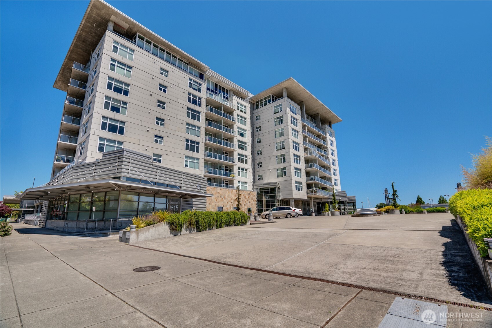 1515 Dock Street Unit: 306