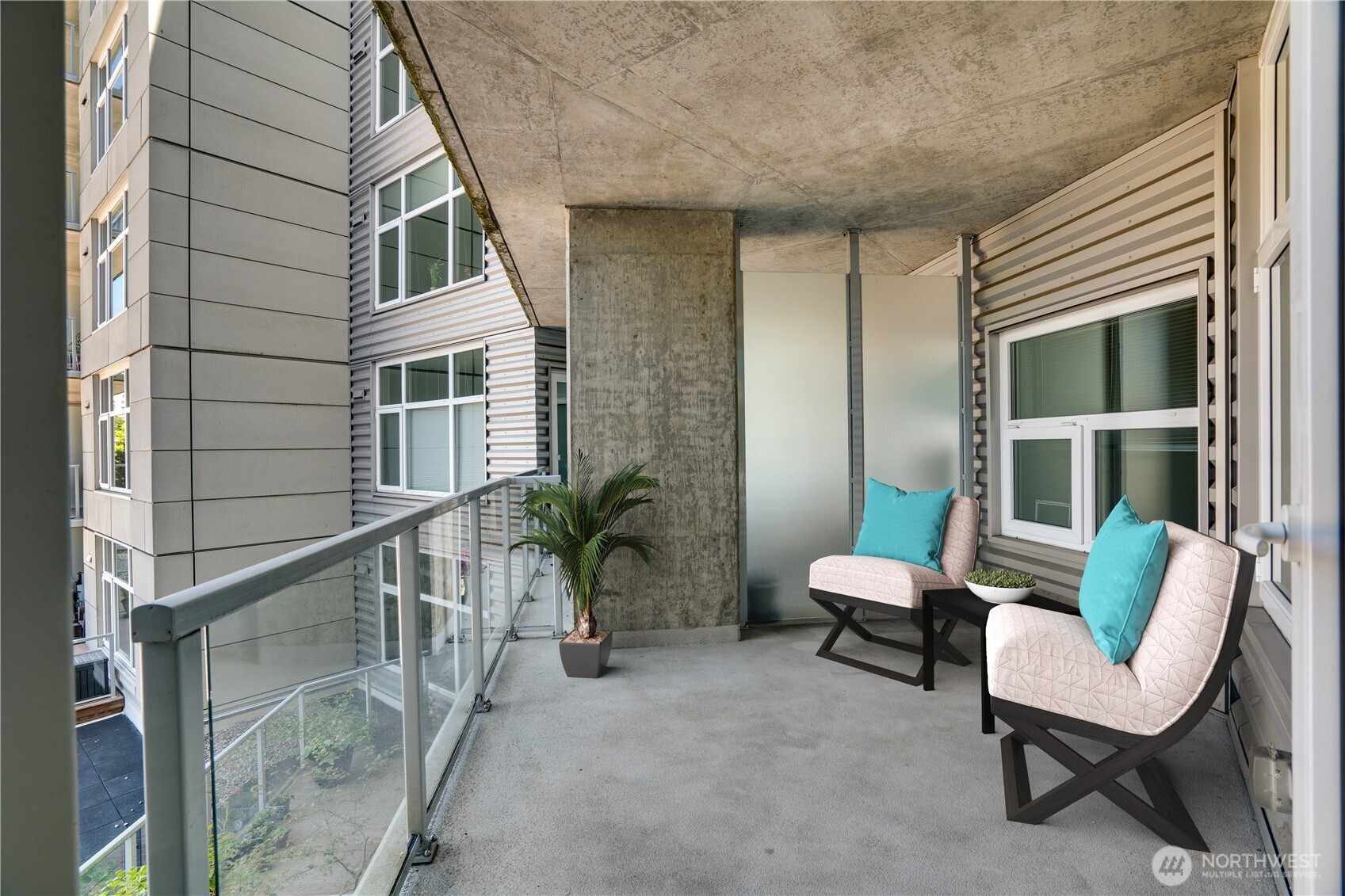 1515 Dock Street Unit: 306