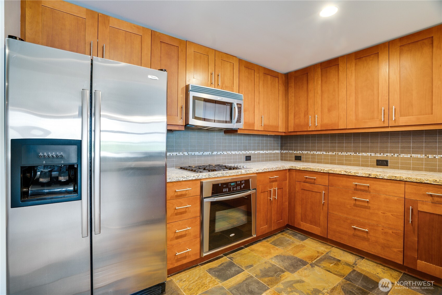 1515 Dock Street Unit: 306