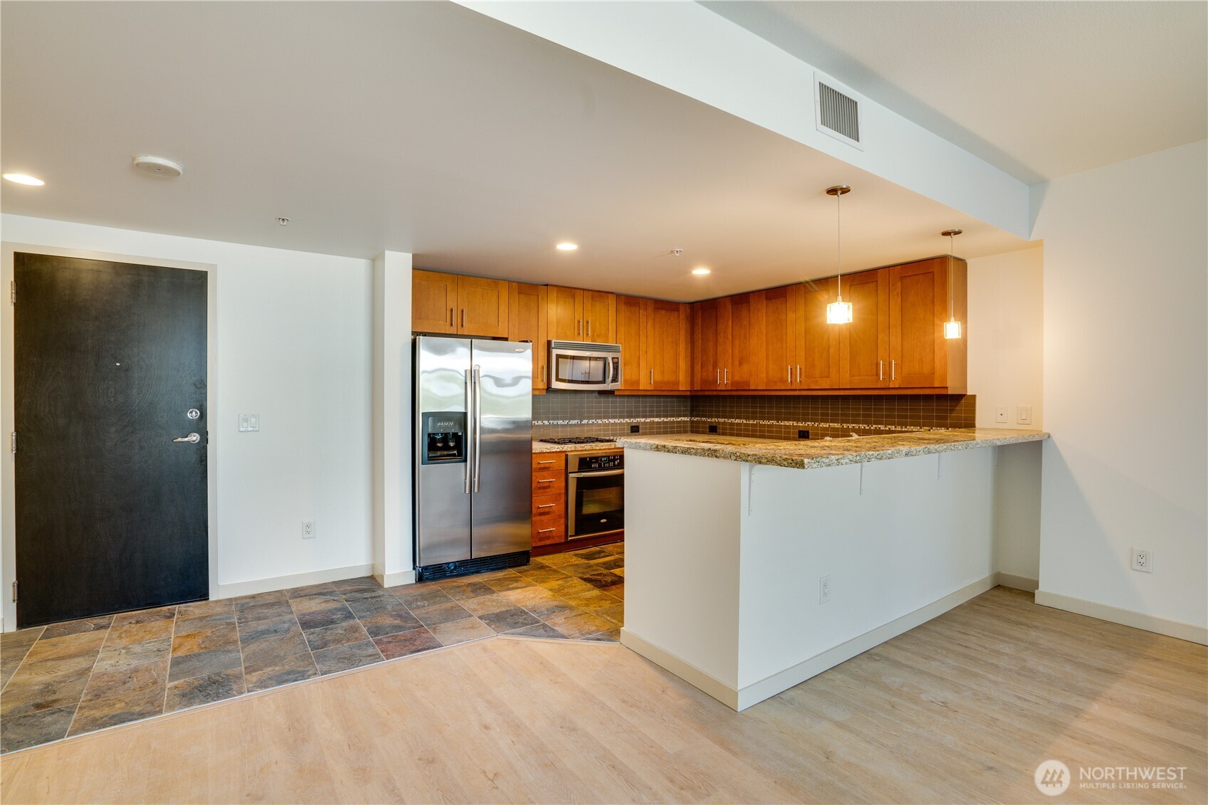 1515 Dock Street Unit: 306