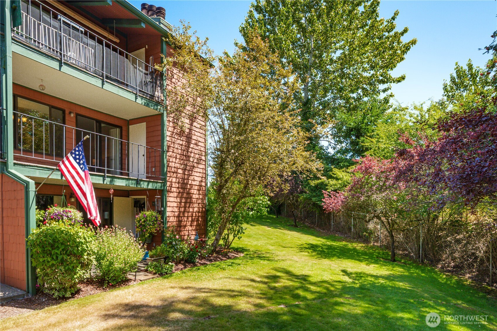 7301 N Skyview Place Unit: B201