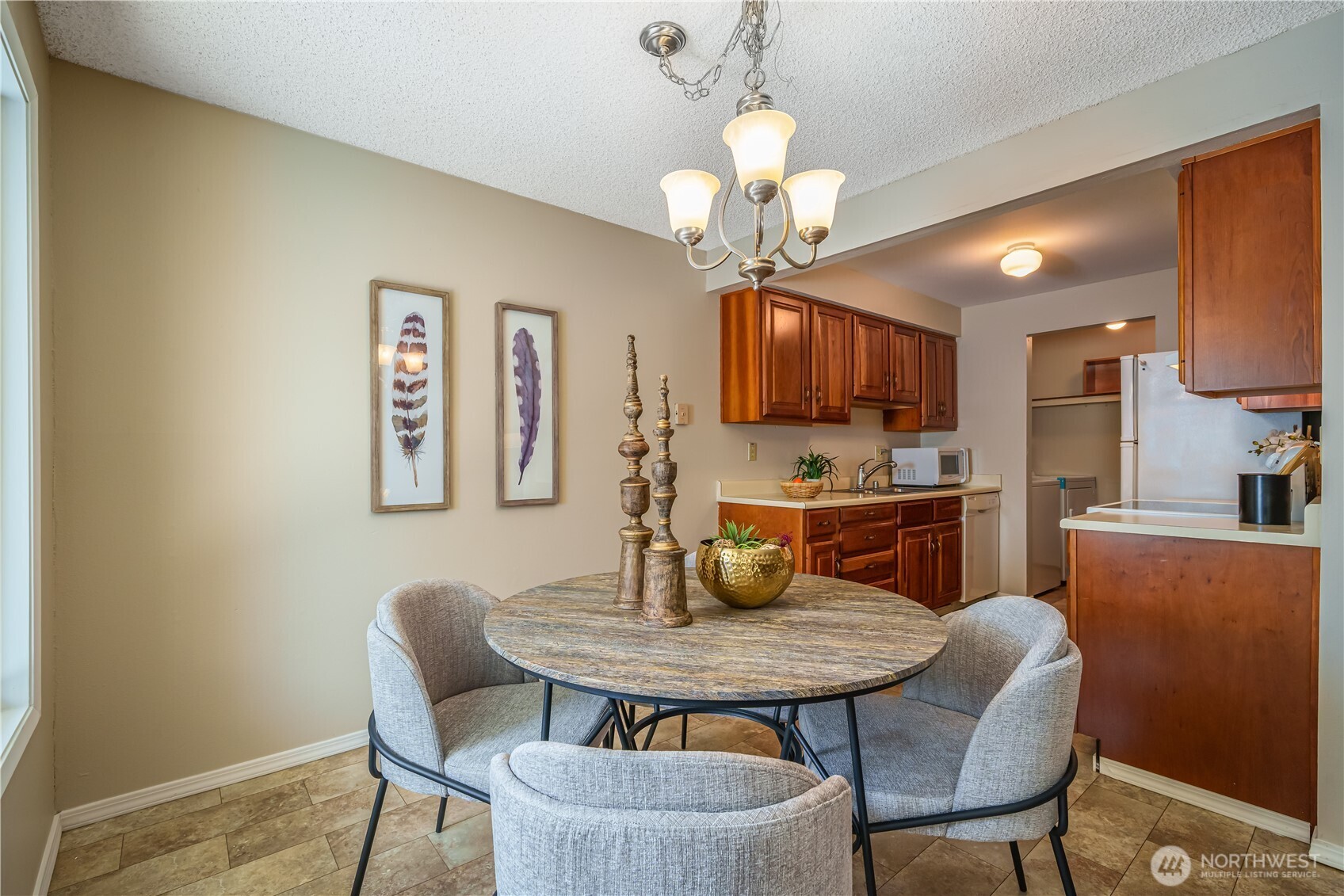 7301 N Skyview Place Unit: B201