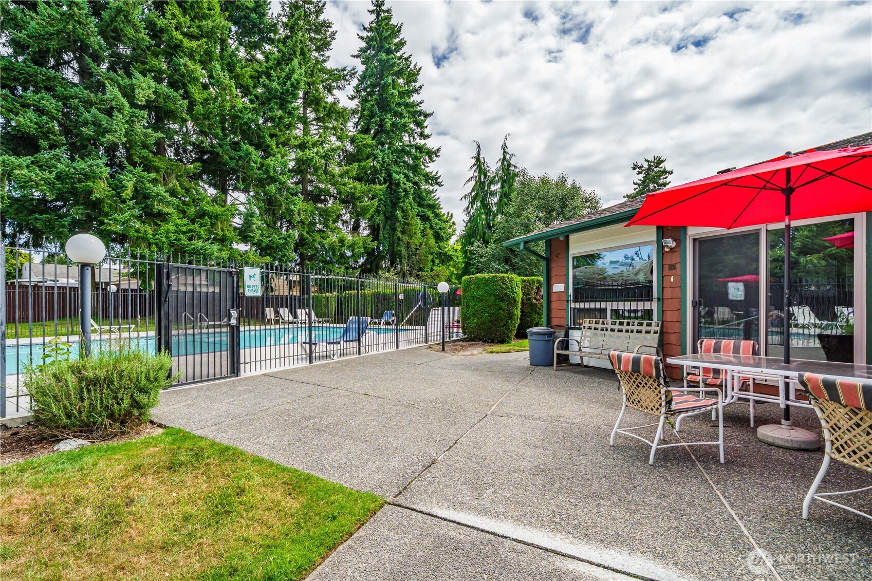 7301 N Skyview Place Unit: B201
