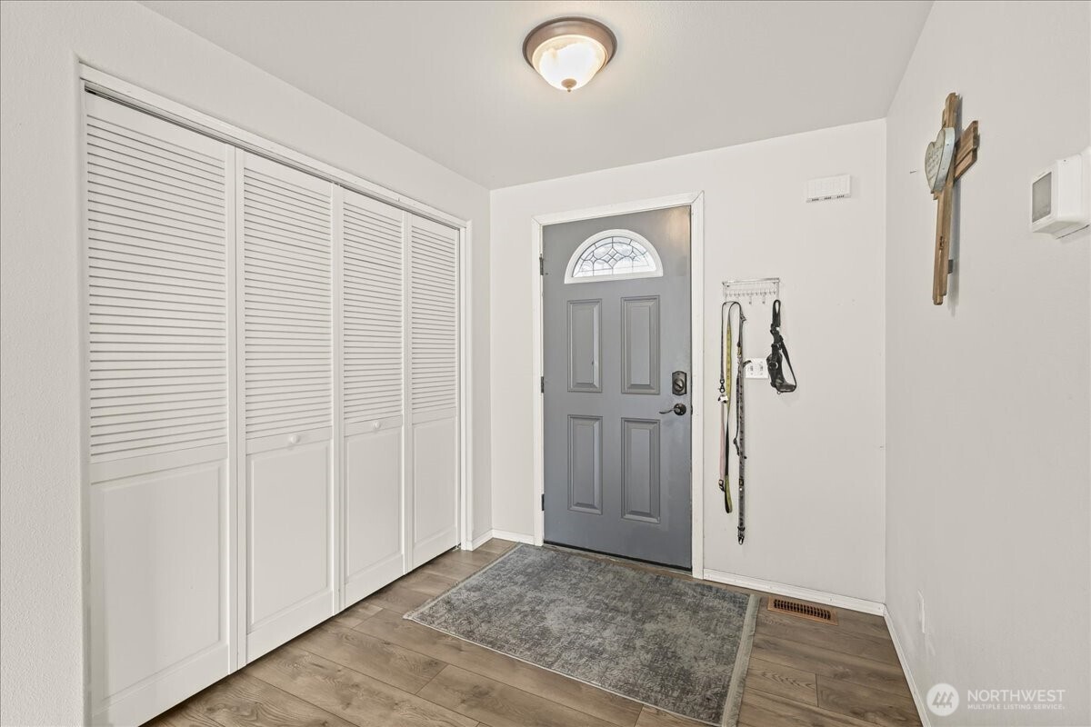 19714 Aspenwood Court SW