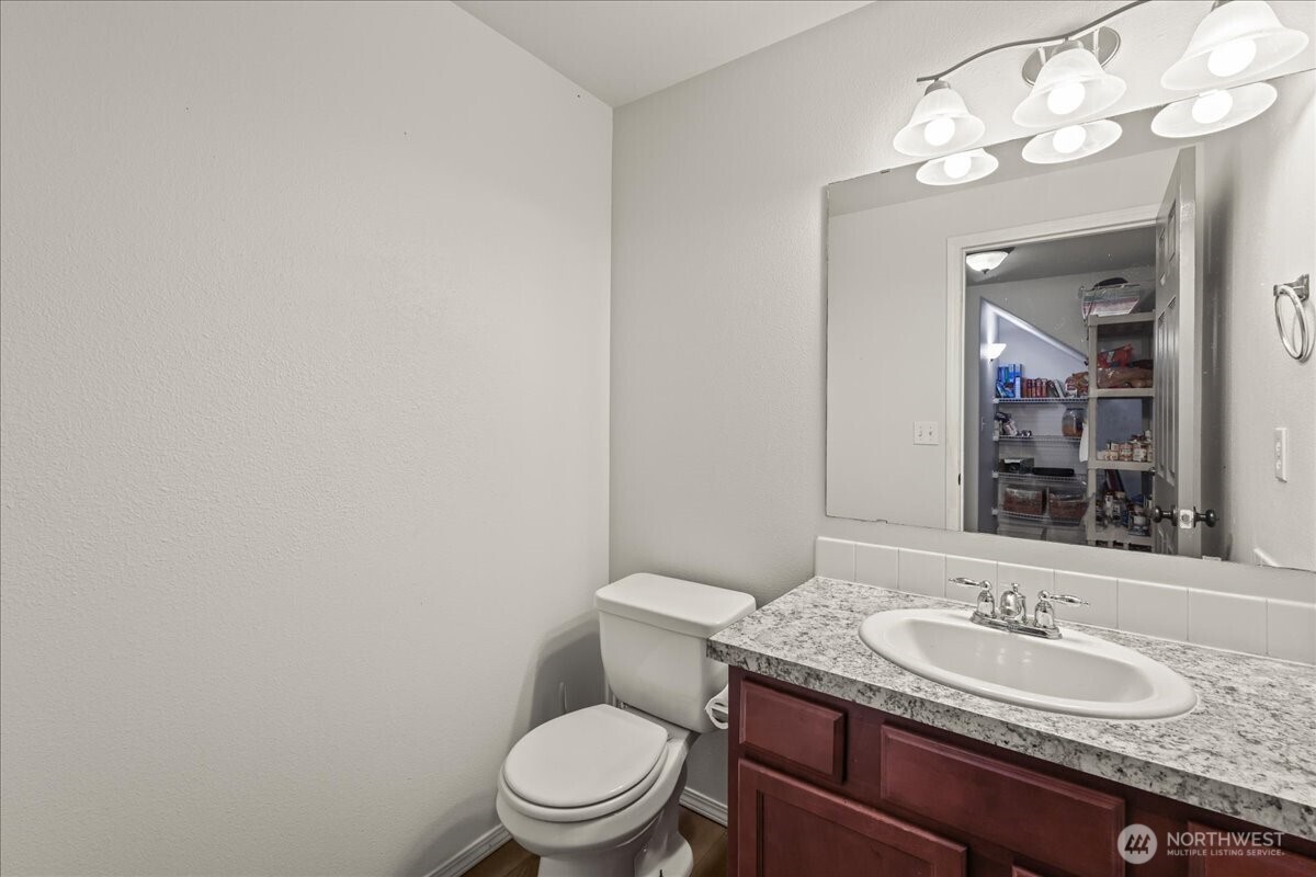 19714 Aspenwood Court SW