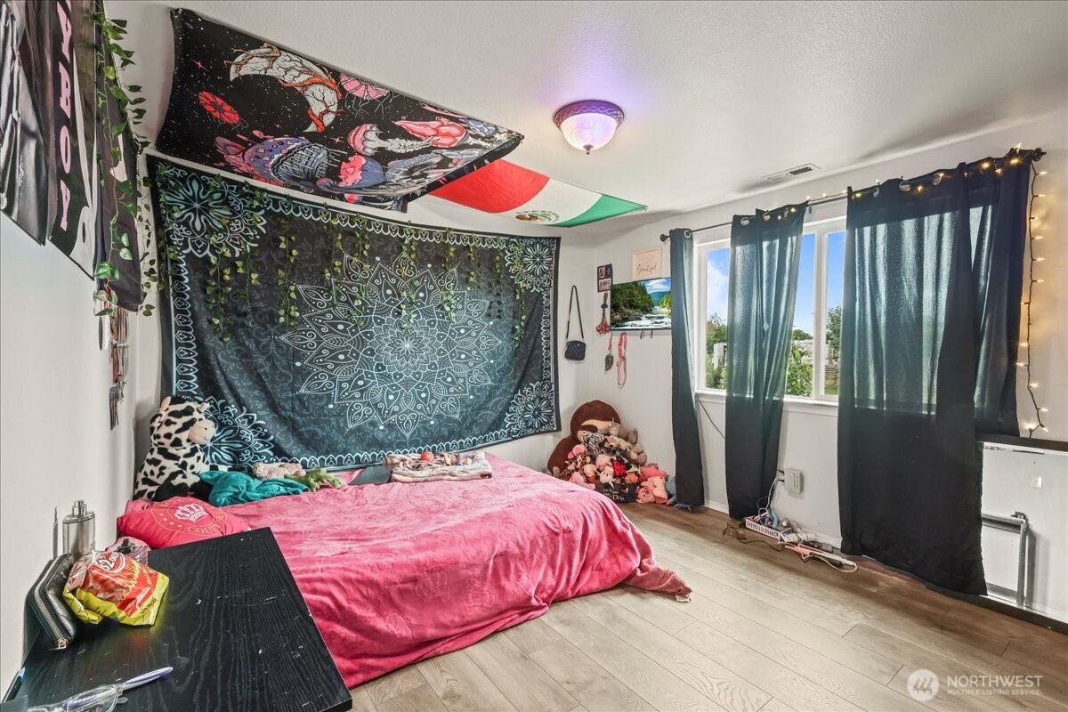 19714 Aspenwood Court SW