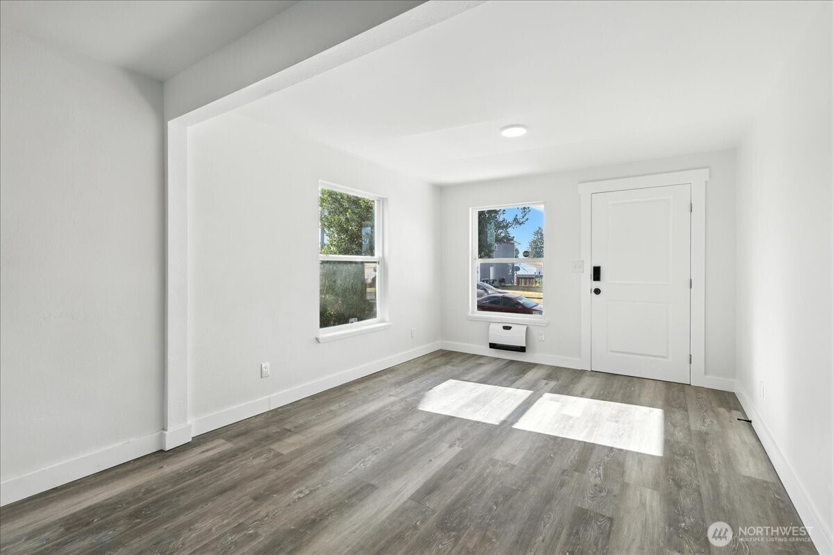 808 E 59th Street