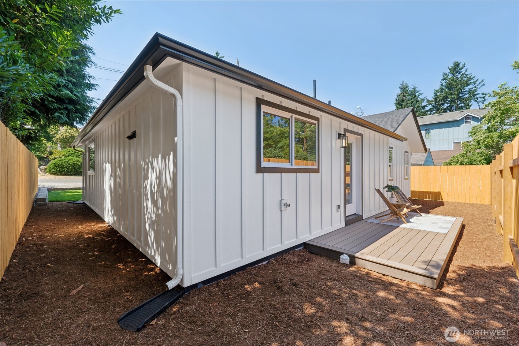 14322 Burke Avenue N