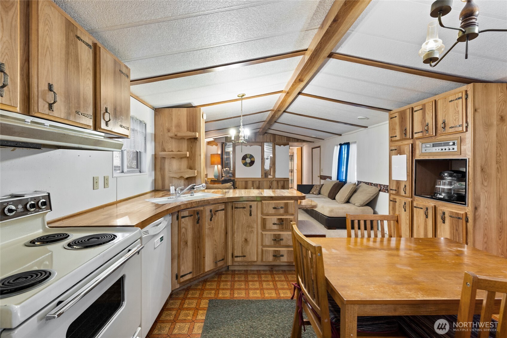 8215 176th Avenue Ct SW