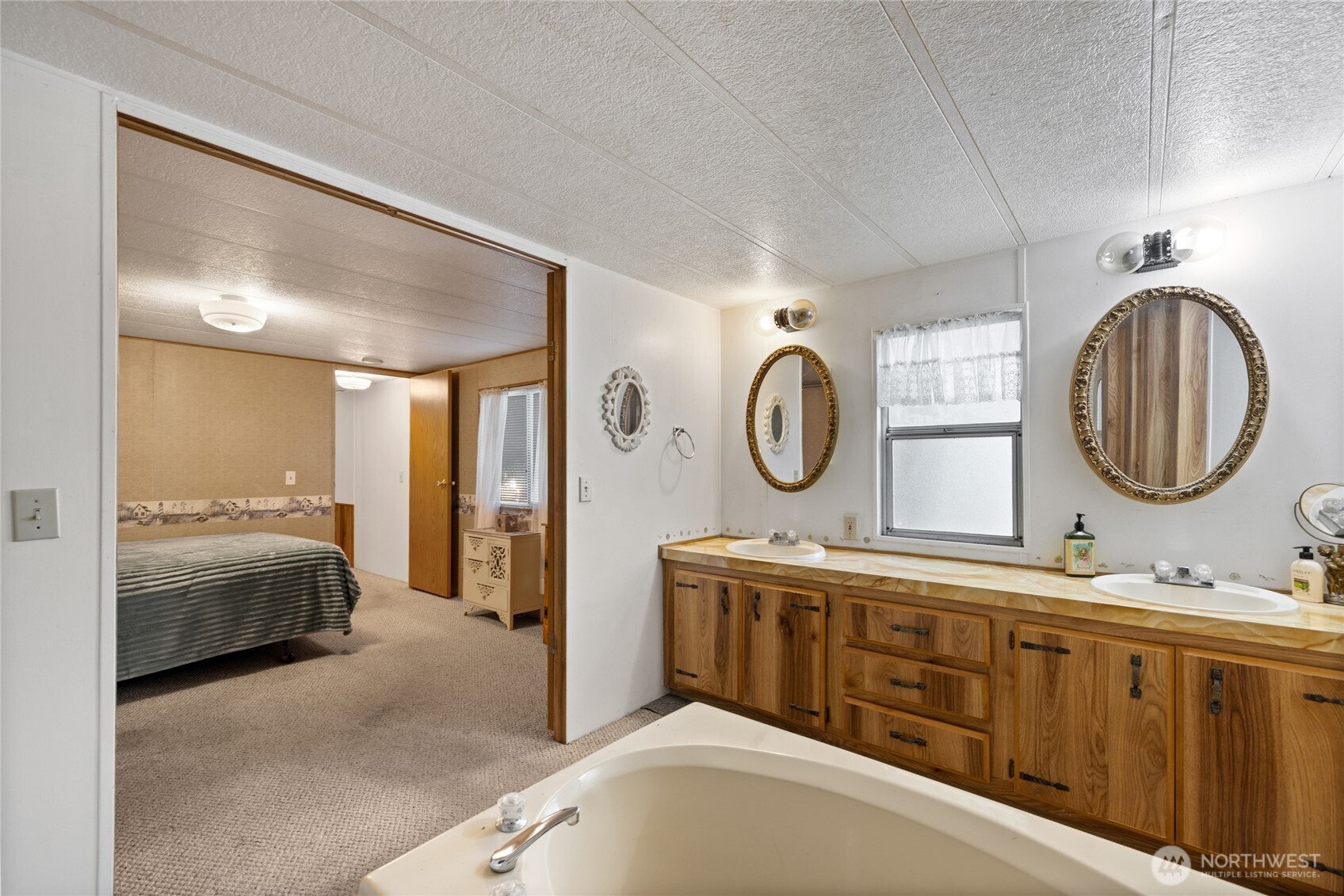 8215 176th Avenue Ct SW