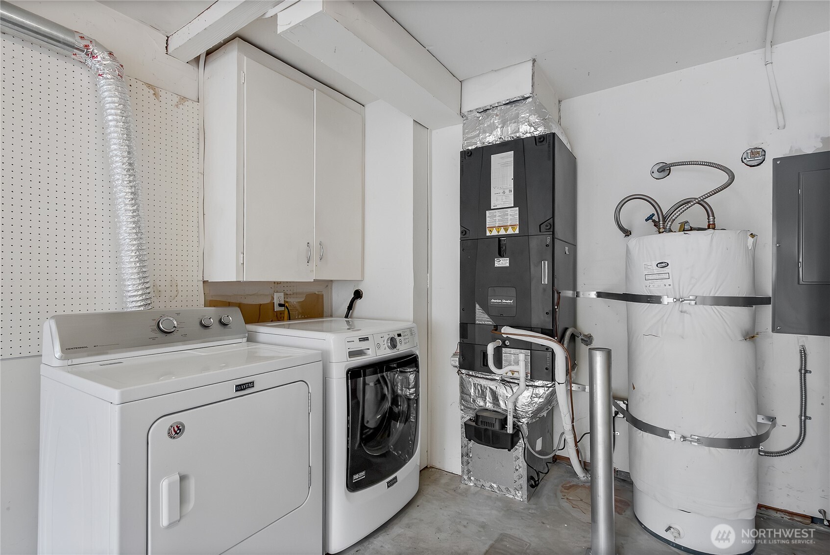 5527 Bridgeport Way W Unit: B